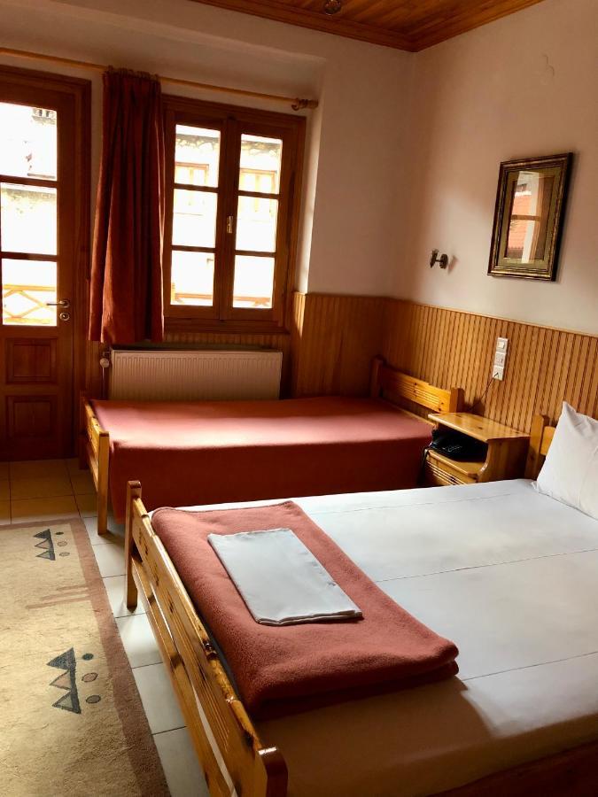 Apostolos Hotel 美特索文 外观 照片